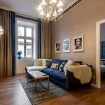 Lviv Apartments Апартаменти