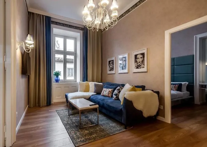 Lviv Apartments דירה