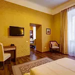 Lviv Apartments *