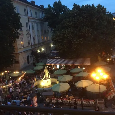Lviv Apartments * إلفيف