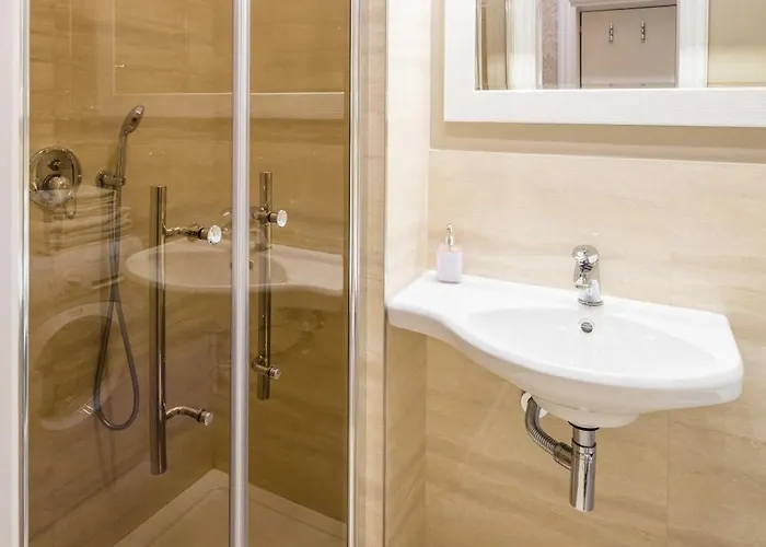 Lviv Apartments شقة *