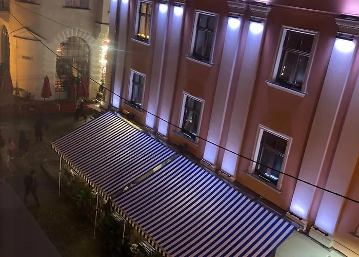 Lviv Apartments شقة *