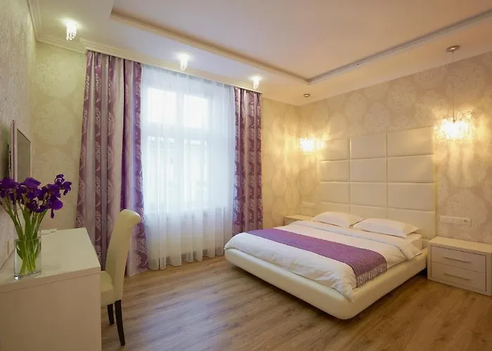 Lviv Apartments شقة