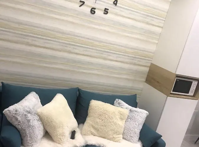 شقة Lviv Apartments إلفيف